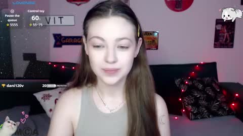 sweetmuffin88 online show from December 2025 07:59:01 AM