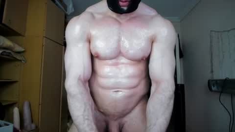 Snapshot of sweetmuscles_boy chatting on June 2026 06:08:01 AM Lorenzo online show from June 2026 06:08:01 AM