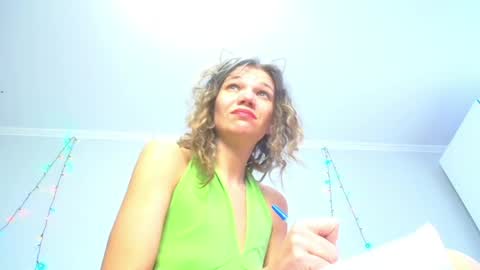 Veronica and Alex online show from April 2026 04:17:02 AM