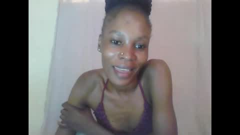 Snapshot of sweetpetite254 chatting on January 2025 03:09:01 PM ESTHER online show from January 2025 03:09:01 PM