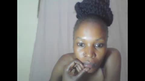Snapshot of sweetpetite254 chatting on January 2025 02:03:02 AM ESTHER online show from January 2025 02:03:02 AM