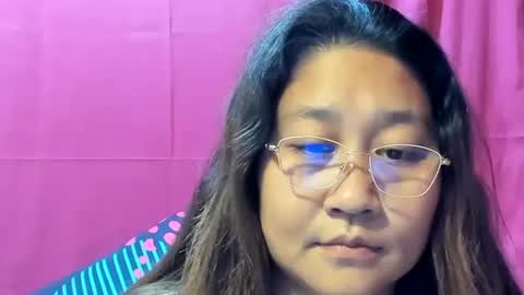 Snapshot of sweetpilipina88 chatting on January 2025 05:35:02 AM MIA online show from January 2025 05:35:02 AM