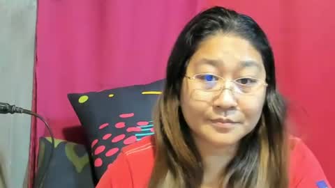 Snapshot of sweetpilipina88 chatting on January 2025 12:11:02 PM MIA online show from January 2025 12:11:02 PM