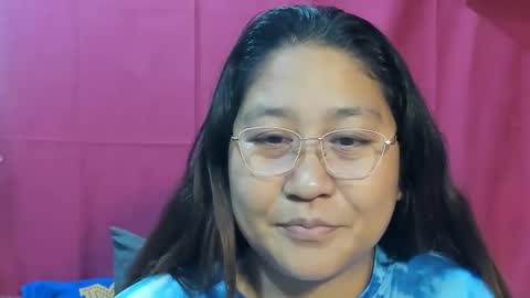 Snapshot of sweetpilipina88 chatting on February 2025 12:03:02 PM MIA online show from February 2025 12:03:02 PM