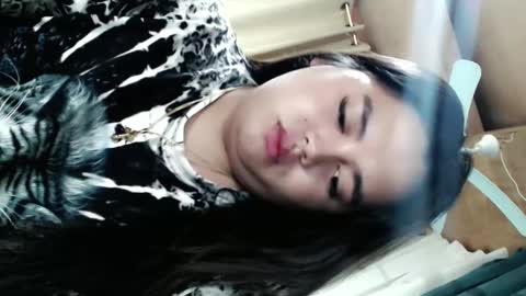 Snapshot of sweetprincess_athena chatting on January 2025 03:02:02 AM Princess Ella online show from January 2025 03:02:02 AM