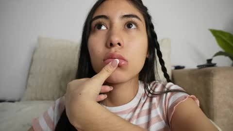 Snapshot of sweetpussyhot_ chatting on April 2026 01:03:02 PM Hello Welcome Im here from WEDNESDAY to SUNDAY 430am to 830am and 3 to 7 timeMONDAY and TUESDAY i rest online show from April 2026 01:03:02 PM