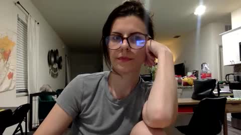 sweetriddance online show from March 2026 06:19:01 AM