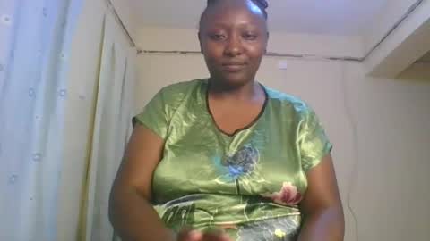 Snapshot of sweetrose2049 chatting on May 2026 03:43:01 PM Rose Watetu online show from May 2026 03:43:01 PM