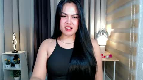 sam online show from November 2025 09:25:02 PM