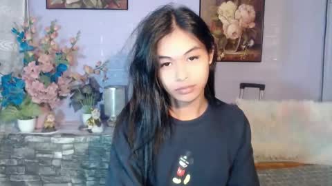 sweetsamyog online show from June 2026 03:17:01 PM