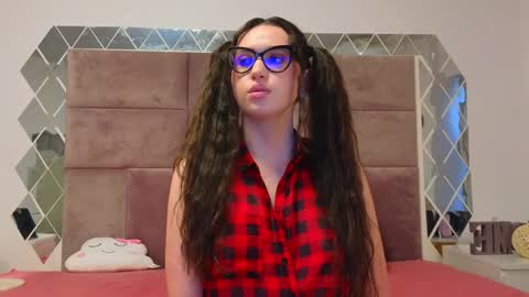 SweetScribe online show from January 2025 06:46:01 AM