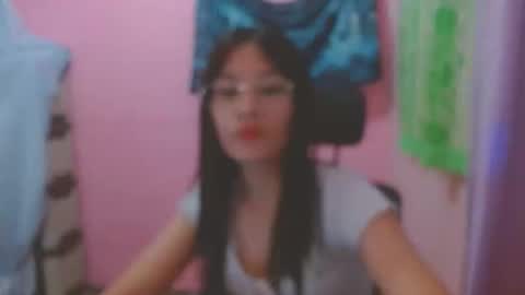 Snapshot of sweetsexygirl20 chatting on May 2026 12:55:02 PM Mia online show from May 2026 12:55:02 PM