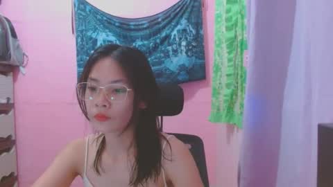Snapshot of sweetsexygirl20 chatting on July 2026 04:49:01 AM Mia online show from July 2026 04:49:01 AM