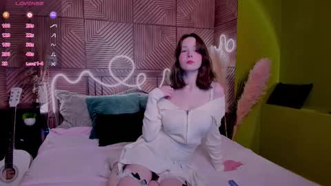 Alice online show from October 2025 01:42:02 PM