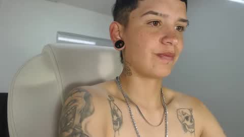 Snapshot of sweetsubmissive_rs chatting on April 2026 04:20:01 PM sweetsubmissive rs online show from April 2026 04:20:01 PM
