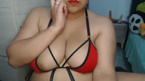 sweett_candy1 online show from November 2025 02:12:01 AM