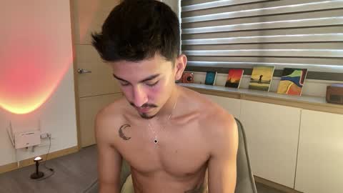 Andy  online show from November 2025 05:13:01 PM