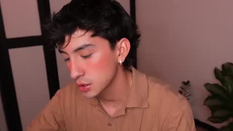 Snapshot of sweettaaron chatting on June 2026 12:35:02 AM Andy online show from June 2026 12:35:02 AM