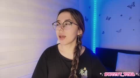 Veronica Independent Model online show from October 2025 10:01:01 AM