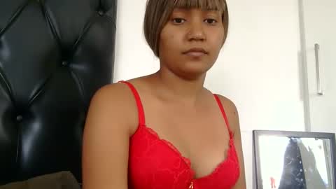 Snapshot of sweetwhisper4u chatting on June 2026 11:24:02 AM katie online show from June 2026 11:24:02 AM