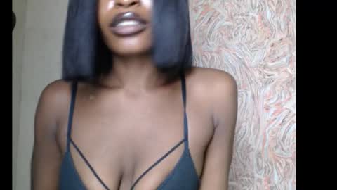 Snapshot of sweetxxboobsx chatting on September 2025 06:53:01 PM sweetxxboobsx online show from September 2025 06:53:01 PM