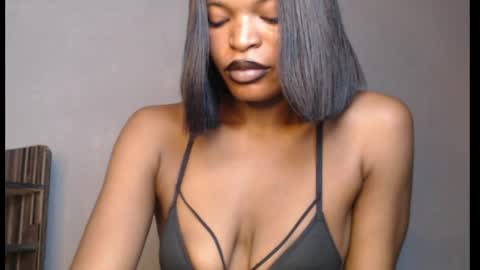 sweetxxboobsx online show from April 2026 09:08:01 AM