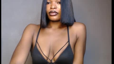 Snapshot of sweetxxboobsx chatting on May 2026 08:11:01 AM sweetxxboobsx online show from May 2026 08:11:01 AM
