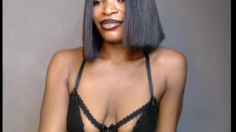 Snapshot of sweetxxboobsx chatting on May 2026 07:58:02 AM sweetxxboobsx online show from May 2026 07:58:02 AM