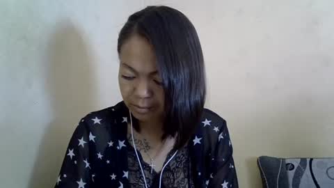 Sarah online show from October 2025 02:31:01 AM