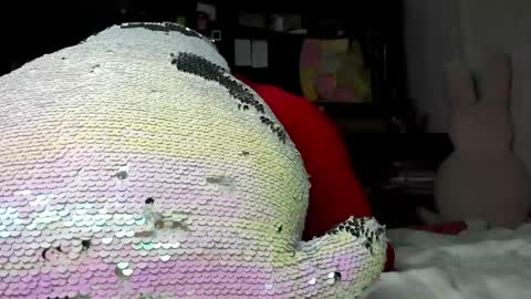 Mia online show from June 2026 01:54:02 AM