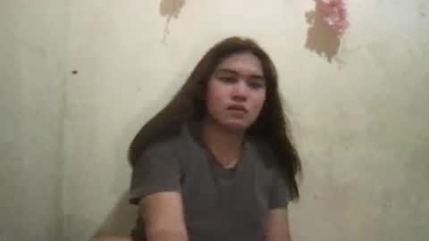 sweety_heart18 online show from May 2026 06:43:01 AM