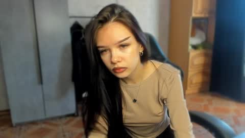 Snapshot of sweetydeviliya chatting on May 2026 12:01:02 PM sweetydeviliya online show from May 2026 12:01:02 PM