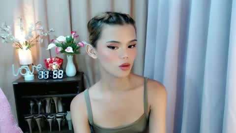 Megan online show from October 2025 03:58:01 AM