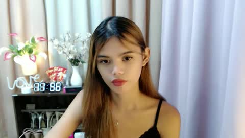 Snapshot of sweetytrannygirlxx chatting on December 2025 03:56:02 AM Megan online show from December 2025 03:56:02 AM