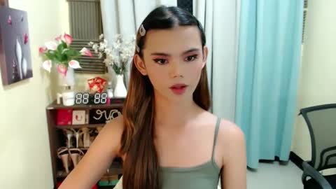 Snapshot of sweetytrannygirlxx chatting on March 2026 05:24:02 AM Megan online show from March 2026 05:24:02 AM