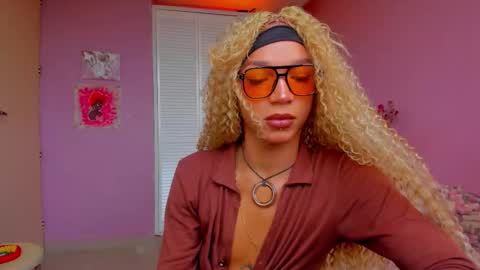 swettcabol online show from October 2025 07:43:01 PM