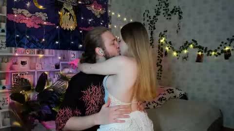 Snapshot of swiity_room_ chatting on July 2026 04:13:01 PM Slavik Vikulik online show from July 2026 04:13:01 PM