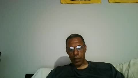 Snapshot of swimmerbod2495 chatting on June 2026 06:23:02 AM swimmerbod2495 online show from June 2026 06:23:02 AM