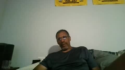 swimmerbod2495 online show from July 2026 02:38:01 AM