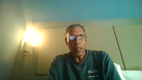swimmerbod2495 online show from July 2026 07:00:02 PM