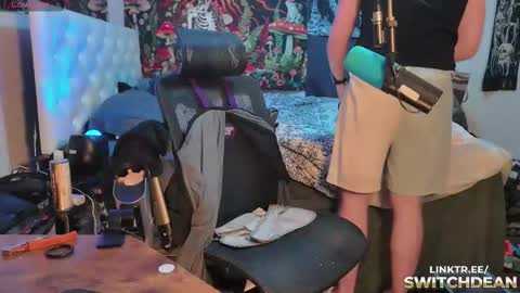 Snapshot of switchdean chatting on November 2025 07:18:02 PM Switch online show from November 2025 07:18:02 PM