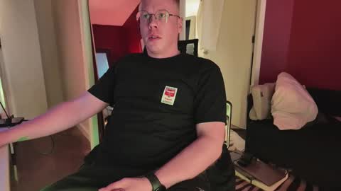 Snapshot of switchdean chatting on May 2026 01:06:01 PM Switch online show from May 2026 01:06:01 PM