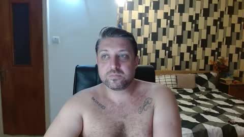 Johnny and Annabelle online show from October 2025 03:57:02 PM