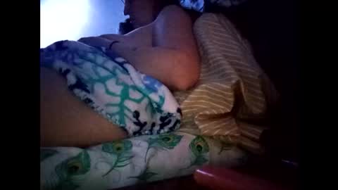 Snapshot of swollenclitneedsdad chatting on November 2025 04:22:01 AM swollenclitneedsdad online show from November 2025 04:22:01 AM