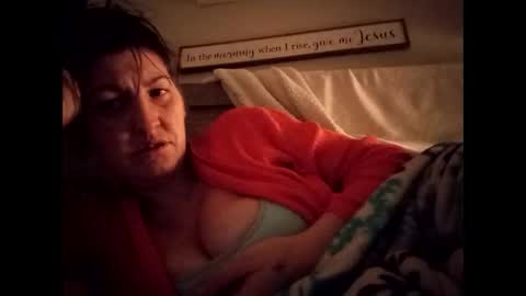 Snapshot of swollenclitneedsdad chatting on December 2025 03:01:02 AM swollenclitneedsdad online show from December 2025 03:01:02 AM