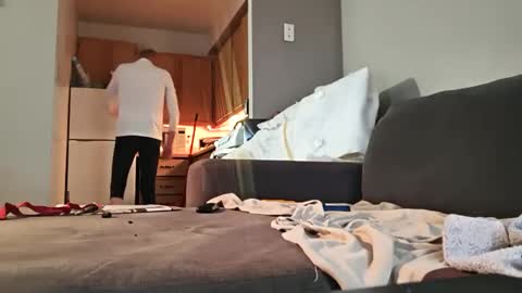 Snapshot of swontguy2025 chatting on October 2025 05:51:02 AM swontguy2025 online show from October 2025 05:51:02 AM