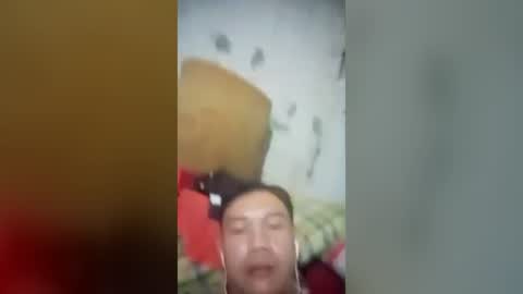 Snapshot of syamsulrizal05121992176703 chatting on August 2026 08:33:01 PM syamsulrizal05121992176703 online show from August 2026 08:33:01 PM