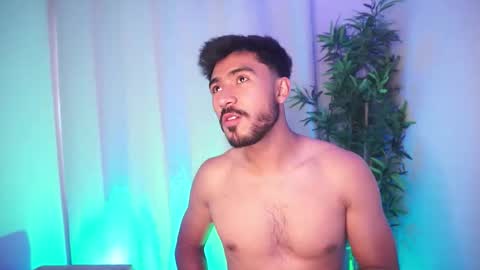 t0ny_wylie online show from February 2026 09:31:01 PM