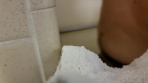 Snapshot of t_rex_it chatting on June 2026 07:21:02 AM t_rex_it online show from June 2026 07:21:02 AM