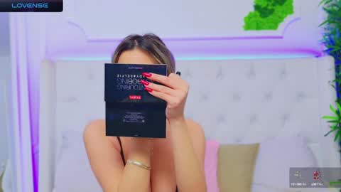 Snapshot of taahiraarabian chatting on December 2024 01:07:02 PM Arianna online show from December 2024 01:07:02 PM